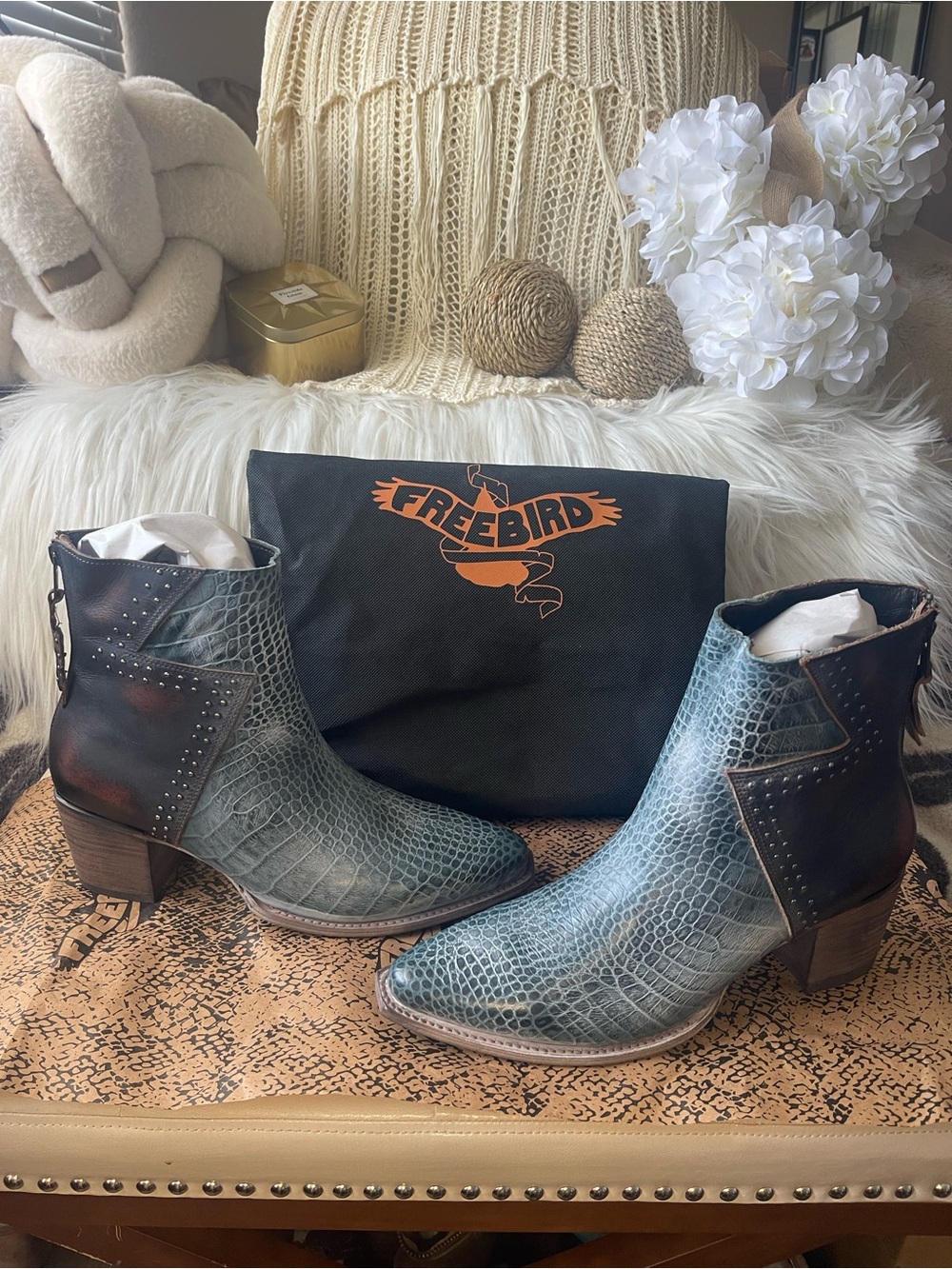 Freebird NWOT/SOLD OUT Matilda Ankle Boots in Limited Edition Turquoise Croc